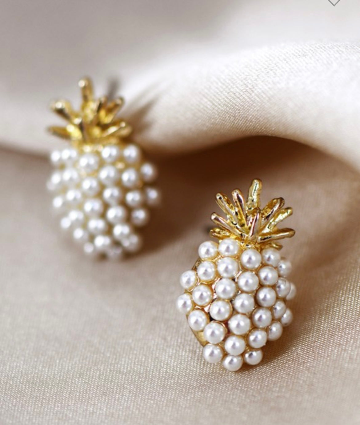 Pearly Pineapple Earrings